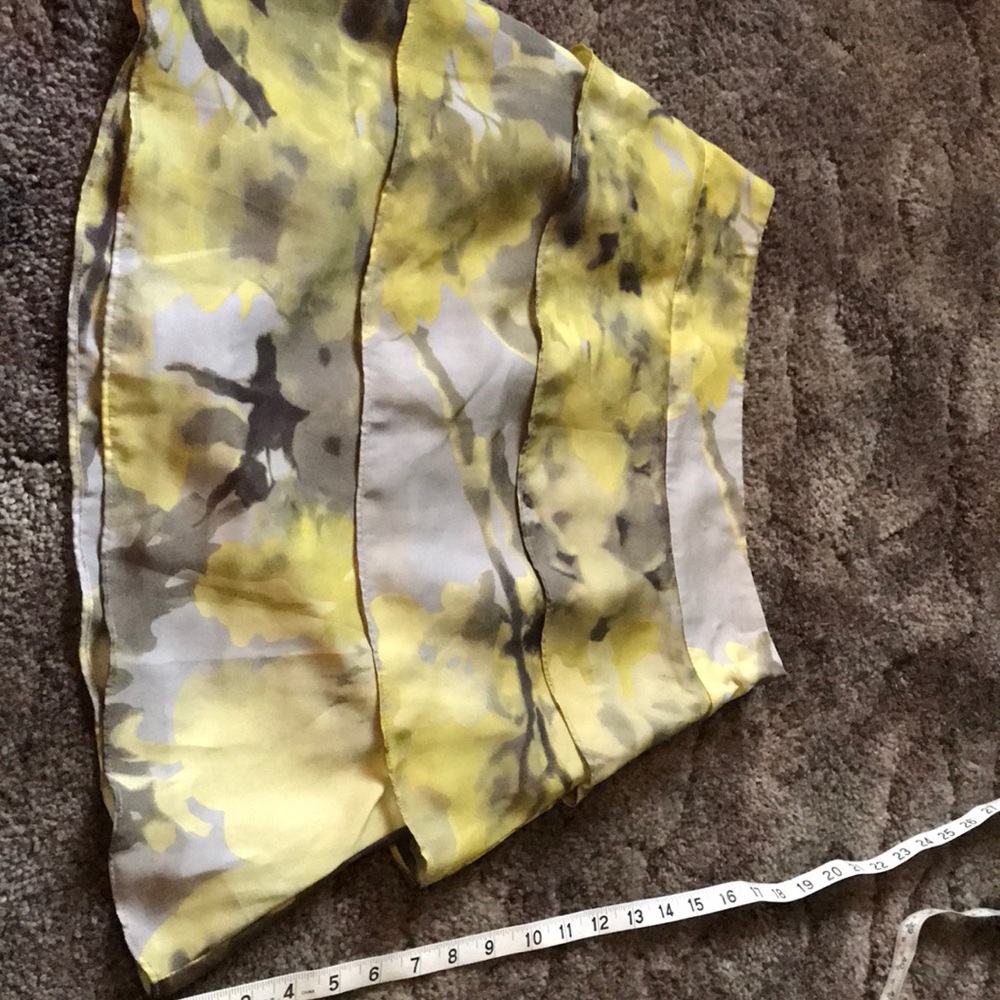 Cute skirt!